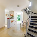 Apartment White Dove Golden Sands