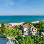 Apartment White Dove Golden Sands