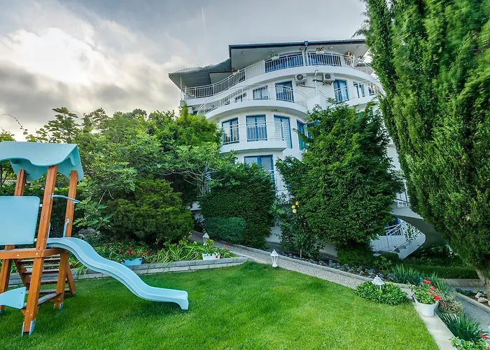 White Dove * غولدن ساندز