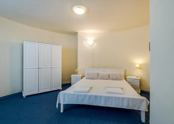 White Dove Aranyhomok